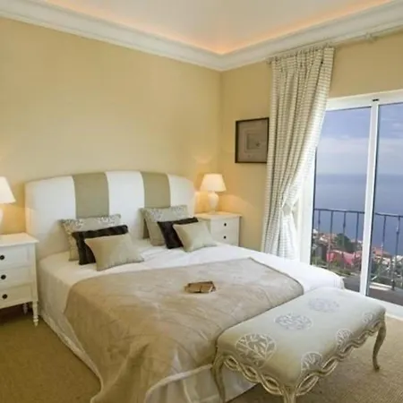 Elegante Ferienwohnung Mit Gemeinschaftspool Und Wellnessbereich - A87699 Funchal (Madeira)